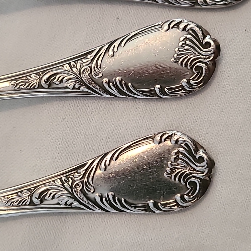 Towle 18/10 Stainless Germany Flateware (31 Pieces ) Fork Spoon Knife Serving
